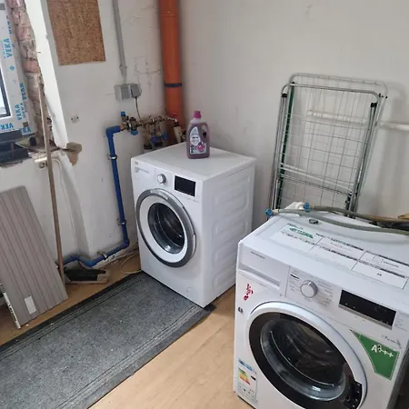 Appartement Gruppenunterkunft Fuer Firmen & Arbeiter In *